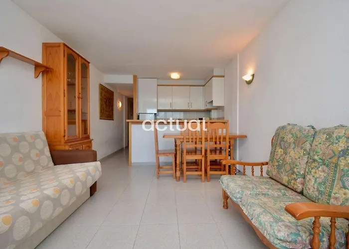 Elypalace 8-6 Castell-Platja d'Aro